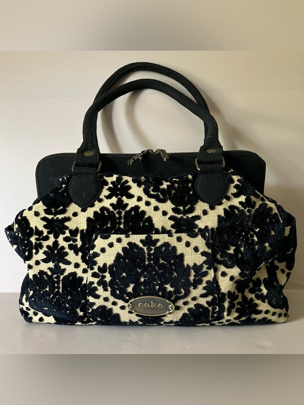 VTG Cake by Petunia Pickle Bottom Black & Natural Tapestry Satchel/ Diaper Bag